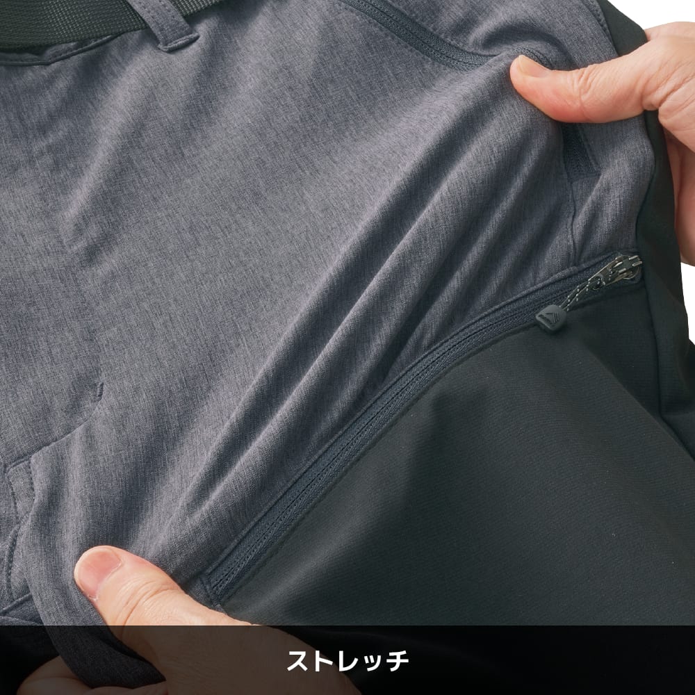 ブラック