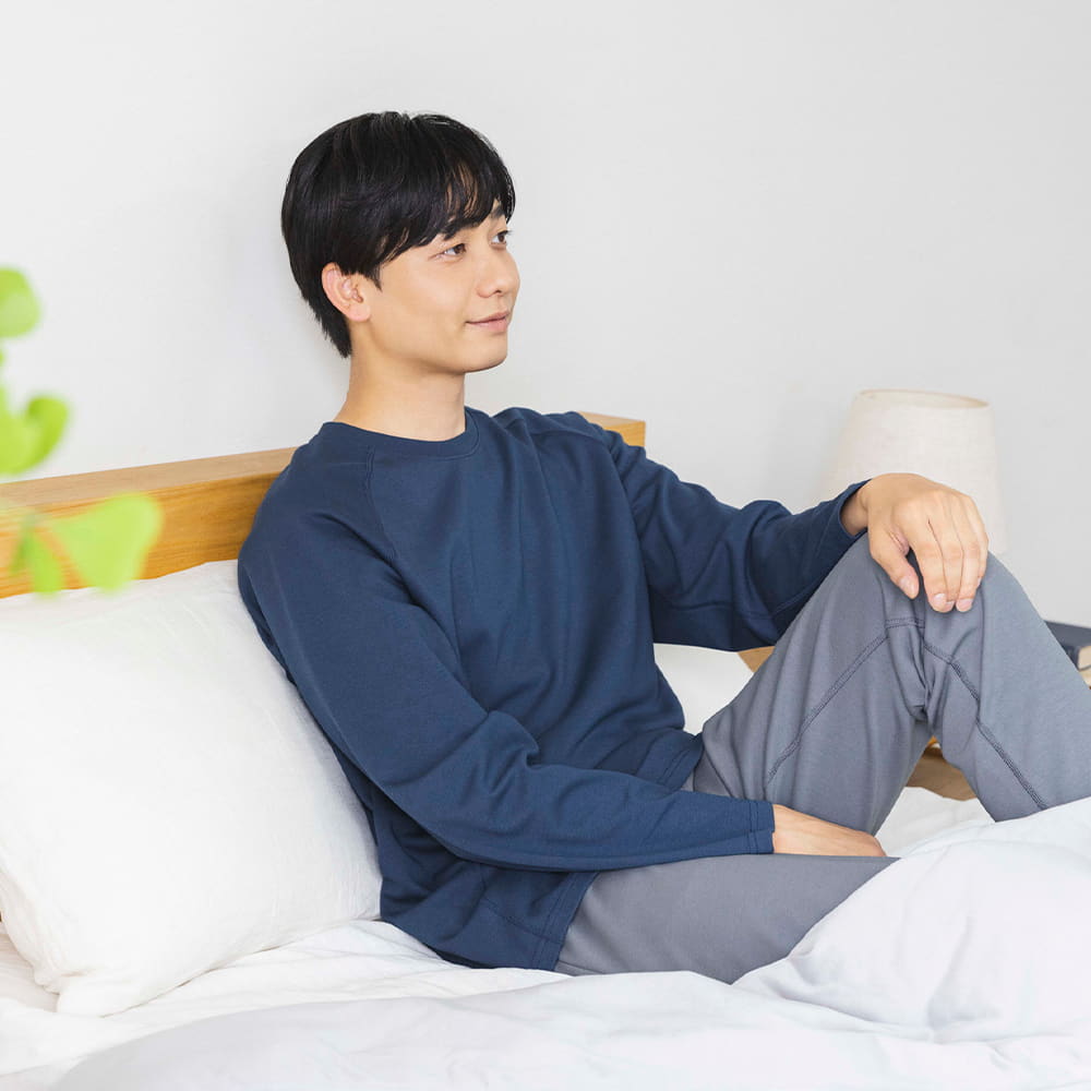 ブラック